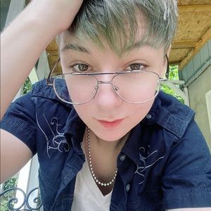 Meet your Posher, Alister